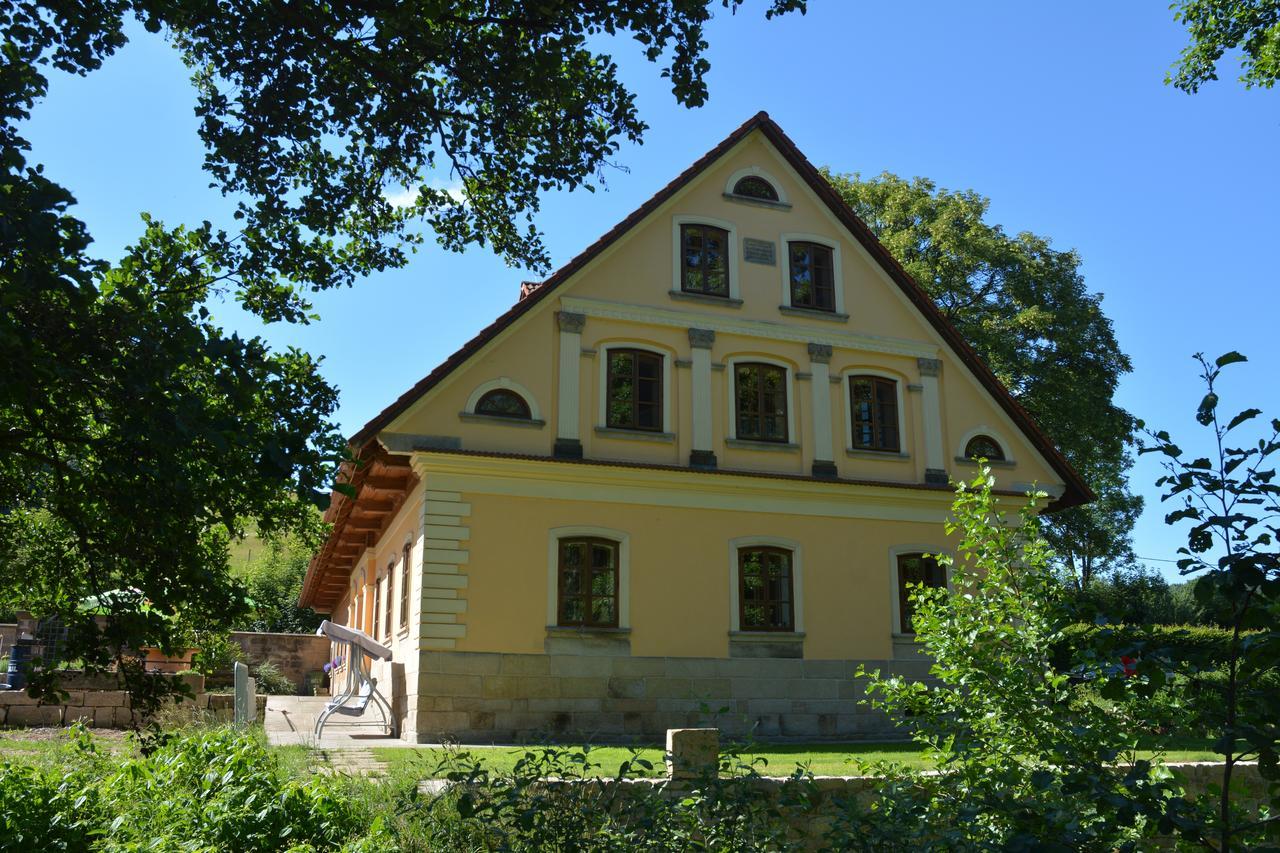 Hotel Belsky Dvur Bely Exterior foto